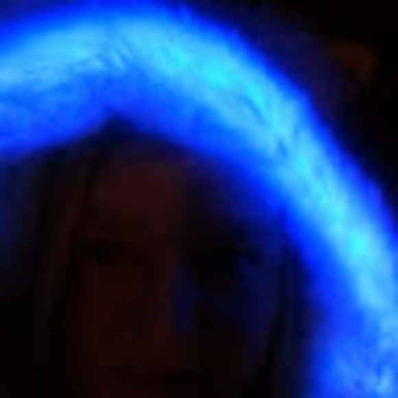 angelahugheslou